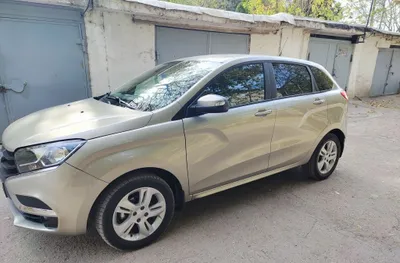 Lada Xrey в отличном состоянии 1
