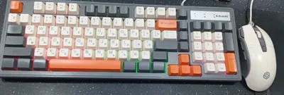 Клавиатура с мышью 1