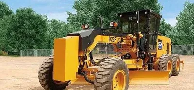 Янги грейдер SEM922F, Новый грейдер SEM922F 1