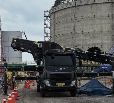Услуги автовышки высотой 45 метров 1