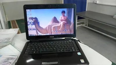 Продаётся ноутбук Asus 1