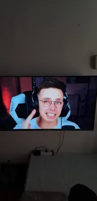 4K televizor sotiladi
