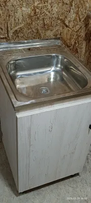 Продаётся раковина с тумбой