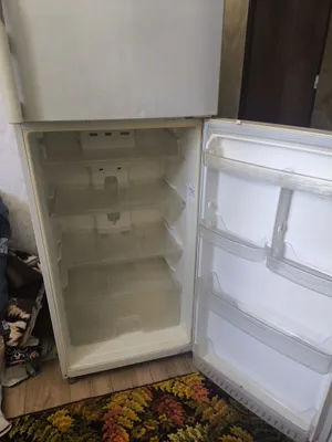 A’lo holatdagi DAEWOO muzlatgichi 1