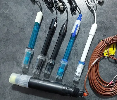 Laboratoriya pH-metrlar uchun elektrodlar