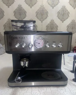 Кофемашина DeLonghi, почти новая, в отличном состоянии 1