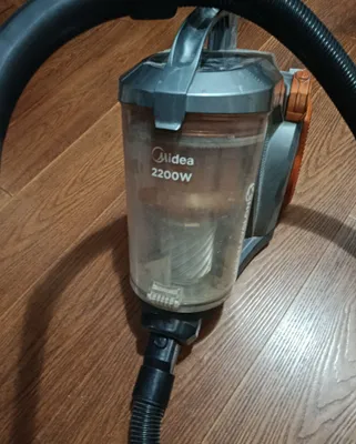 Свой пылесос Midea 1