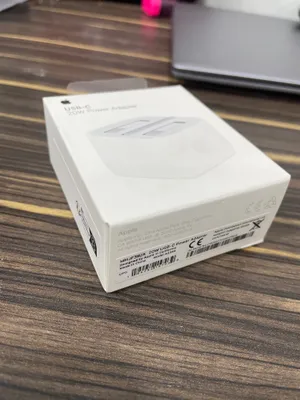 Зарядка iPhone: адаптер/зарядное устройство Apple 1