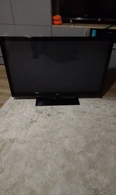 Плазменный телевизор LG 1