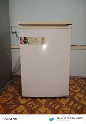 Холодильник Artel 1