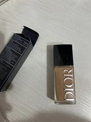 Dior Forever Skin Glow, тон 2,5 N 1
