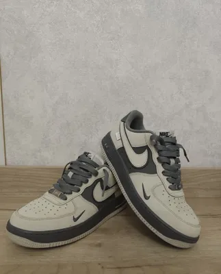 Продаю Nike air force 1