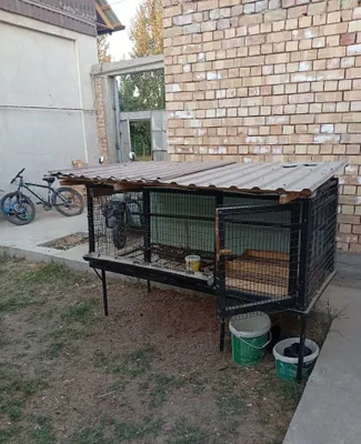 Продаётся клетка за 900 000