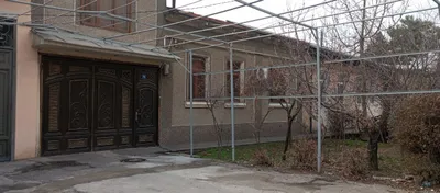 Квартира в махалле Катта Янгиобод 1