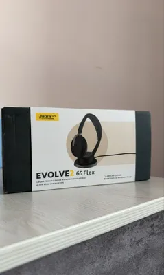Jabra Evolve2 65 Flex 1