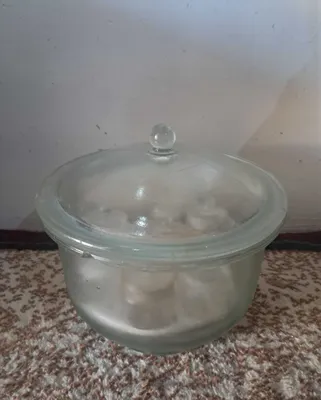 Лабораторный эксикатор