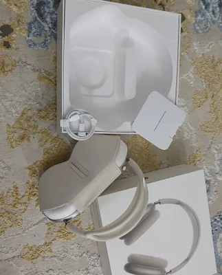 Продаются наушники AirPods Max 1