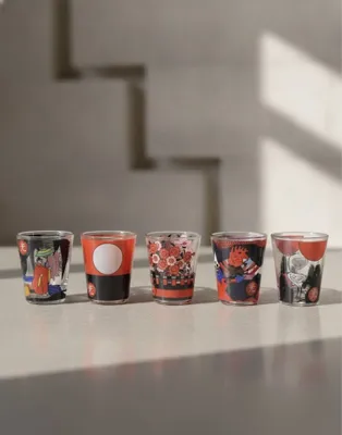 Новые рюмки в стиле корейской настольной игры