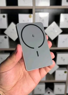 Продаётся Power Bank MegaSafe