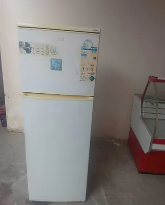 Продается Холодильник ARTEL 1