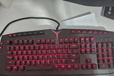 Lenovo simli mexanik klaviaturasi