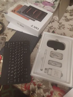 iphone 17 pro max plansheti 1