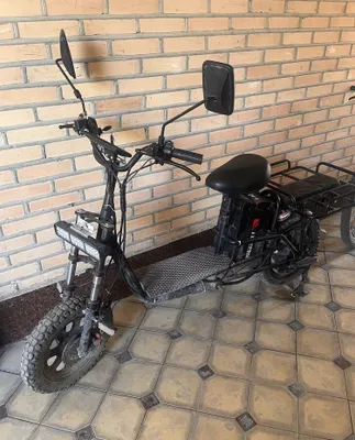 Skuter Скутер Arenda