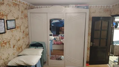 Продам спальни гарнитур 1