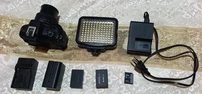 Canon r50 komplekt 1