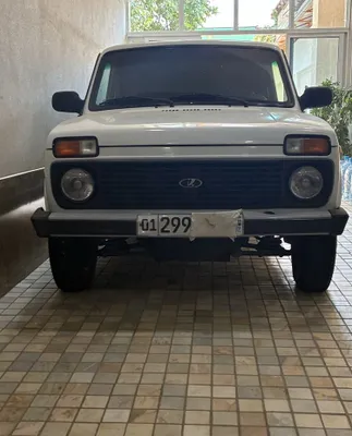 Продаётся автомобиль Lada Niva Пикап 1