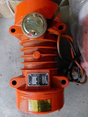Shlakoblok uskunasi uchun vibramator (beton vibratori) 1