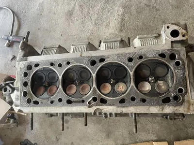 Lasetti 1.8 galovka b/u 1