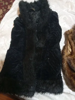 Женская безрукавка 1