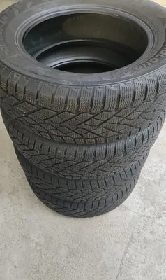 Продам зимние шины 15 1