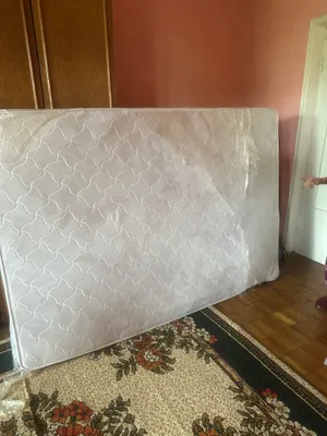 Новый двуспальный матрас
