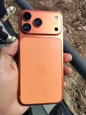 Продаётся iPhone 17 Pro, 1 ТБ 1