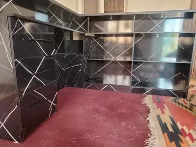 kafe do'kon restoranlar uchun mo'ljallangangan bar. kassa uchun me 1