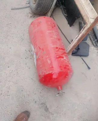 Gaz balon 65 sotiladi