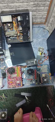 Ishlaydigan kompyuterlar qismlarga ajratilgan holda arzon 1