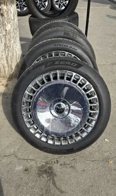 275/45/R22 voyah taishan disk balon 1