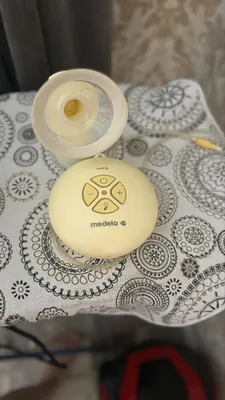 Продается молокоотсос электрический medela