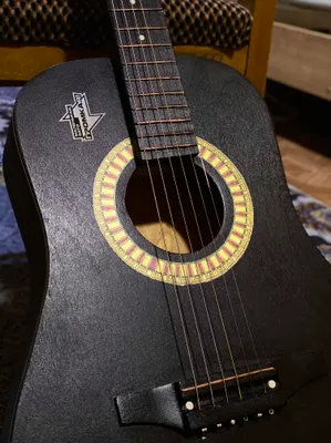 Yaxshi hamyonbob gitara olaman deganlar uchun 1