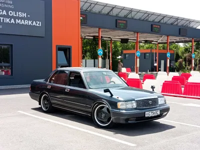 Toyota crown jzs 133 1