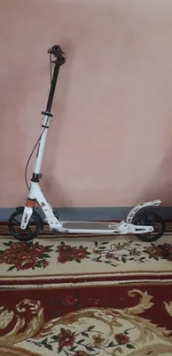 Yig‘iladigan Urban samokati sotiladi 1