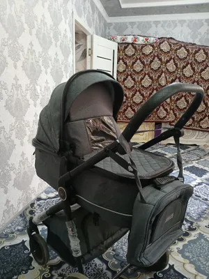 Новая коляска с автоматическим укачиванием 1