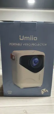 Проектор Umnio отличного качества 1