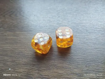 Зарики янтарные игральные 1