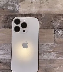 iPhone 14 Pro, 128 ГБ, ёмкость аккумулятора 87%, есть коробка и документы
