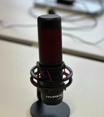 Микрофон HyperX QuadCast Black, практически новый Источник: **********
