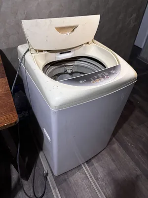 Продаю стиральную машину 1